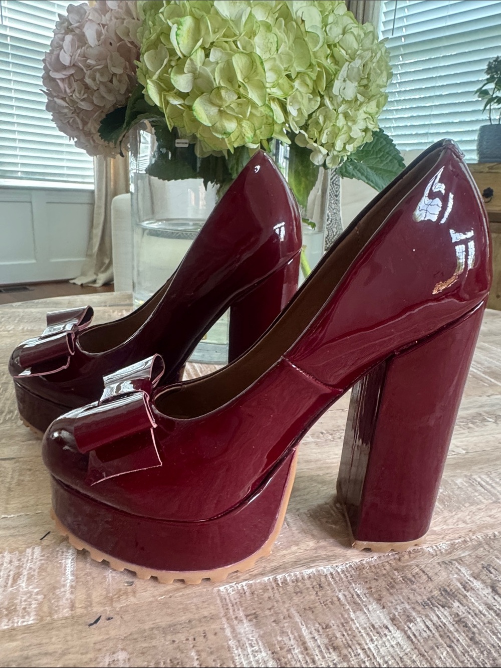 Jeffrey Campbell Madolen platform pumps Size 6